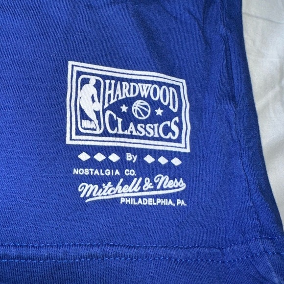 Mitchell & Ness Golden State Warriors Royal Blue with golden state bridge - Picture 4 of 4